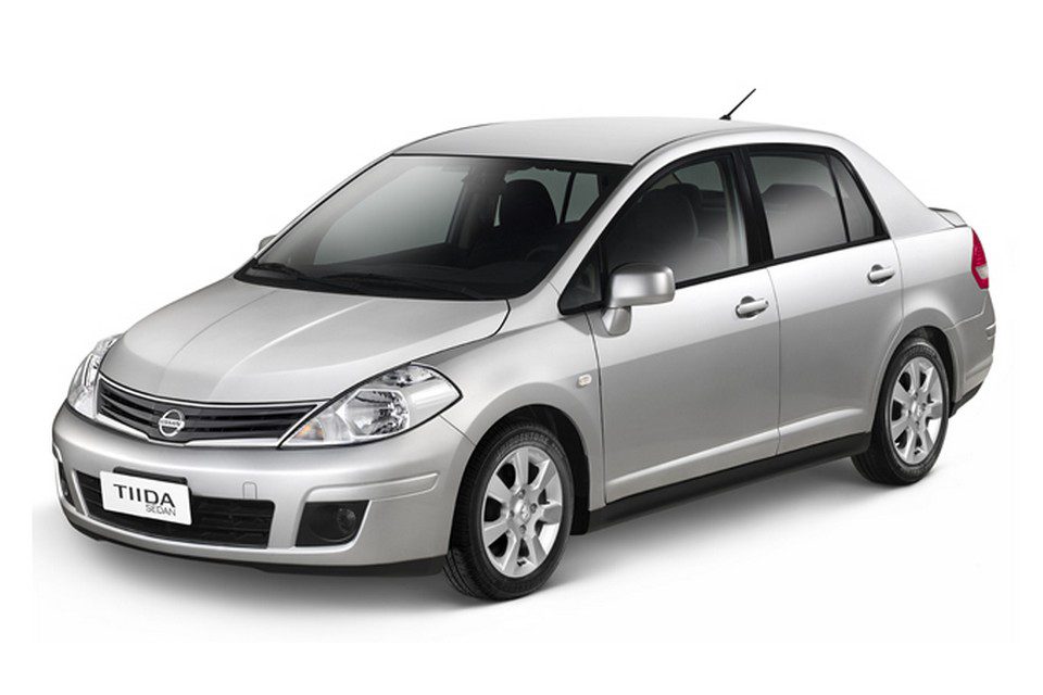 Nissan anuncia transmissão automática para o Tiida Sedan ...