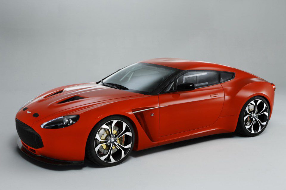 Aston Martin V12 Vantage Zagato é revelado
