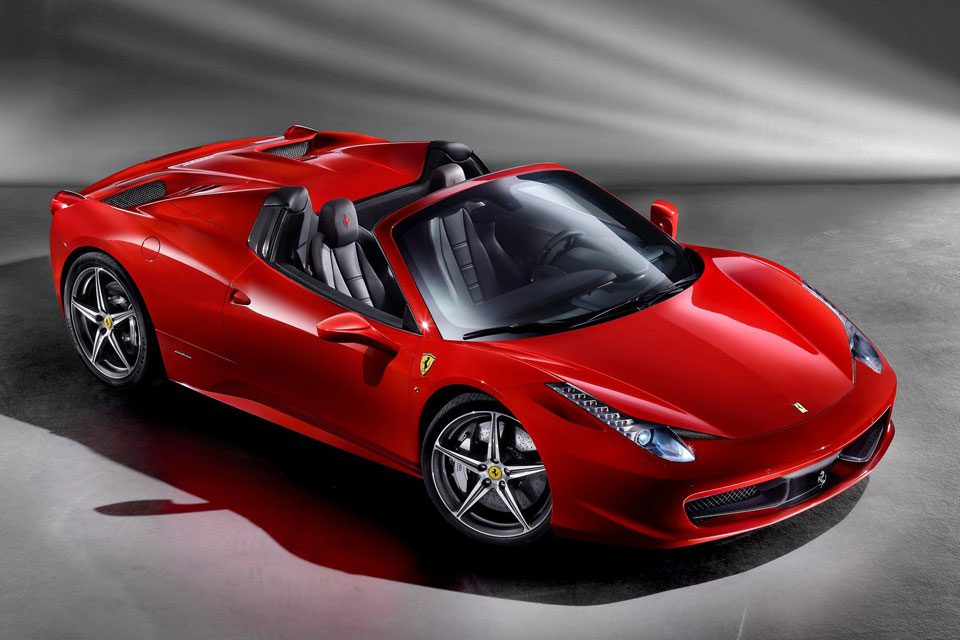 Ferrari divulga preços da nova 458 Spider para os Estados Unidos e Europa
