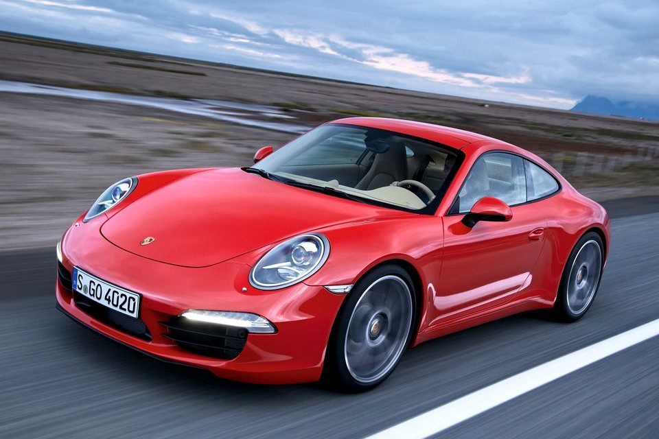 Porsche 911 Carrera deverá chegar ao Brasil em março de 2012
