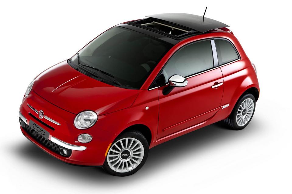 Vendo boa recepção no mercado, Fiat aumenta preços do 500 e Freemont
