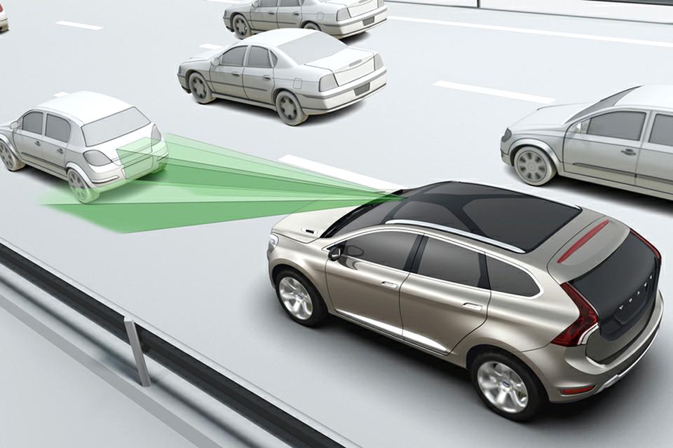 Euro NCAP exigirá sistema de frenagem automática a partir de 2014