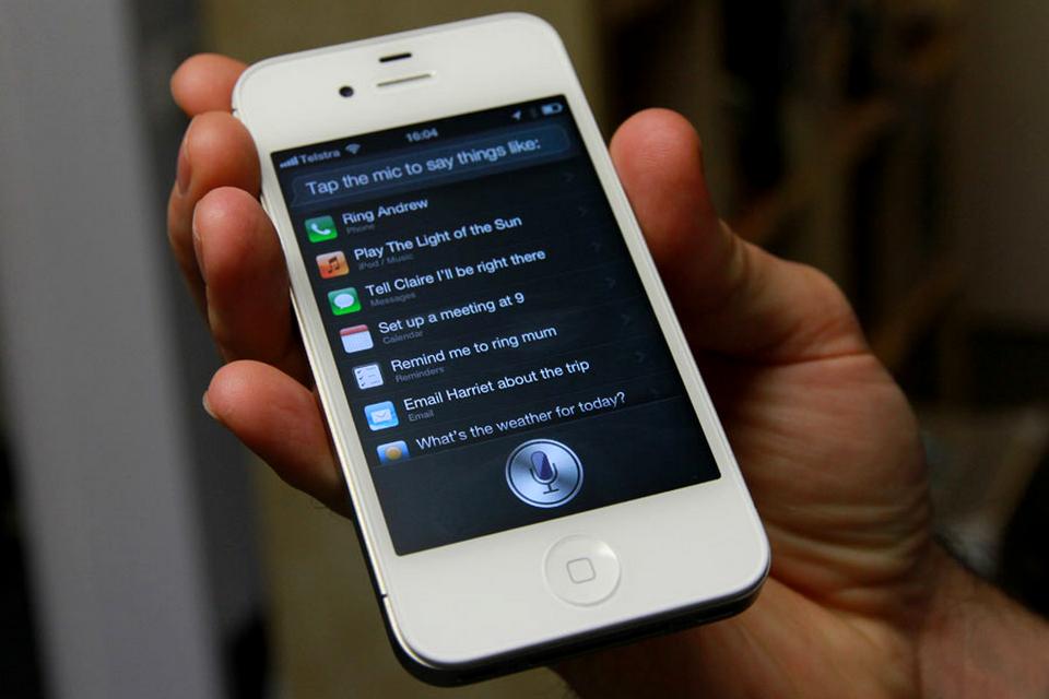 GM, Honda e Toyota estão de olho em tecnologia de comando de voz Siri da Apple