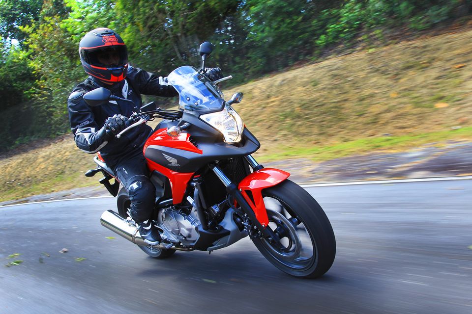 NC 700X é a nova moto 'crossover' da Honda - BlogAuto