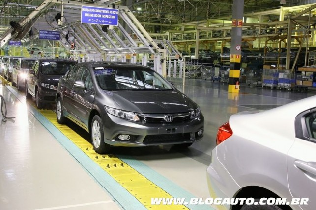 Linha de produção da fábrica da Honda