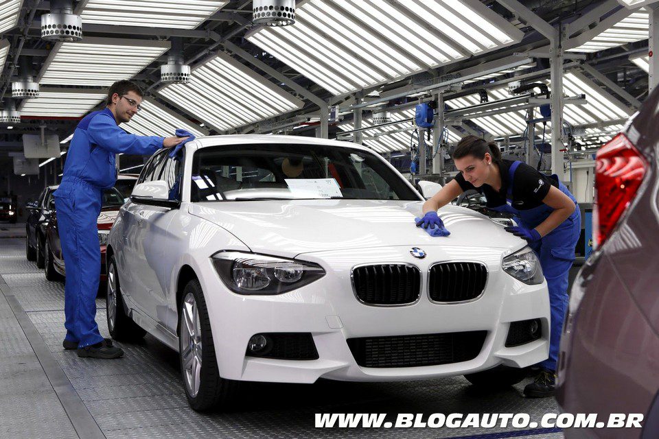 Linha de produção da BMW