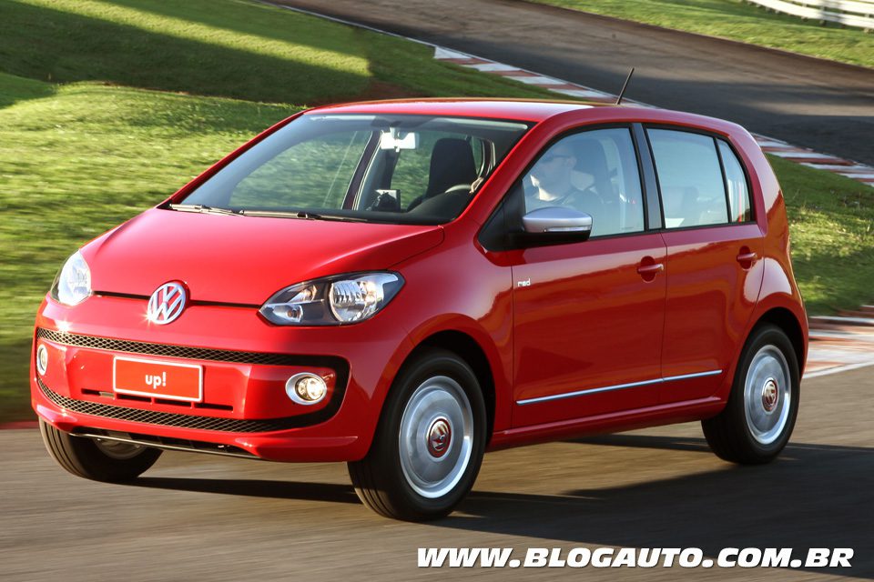Volkswagen up! 2015 red up!