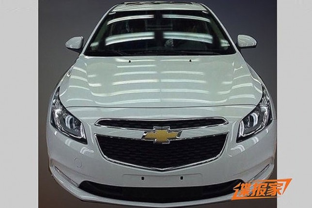 Chevrolet Cruze recebe reestilização na China (Foto: Auto163)