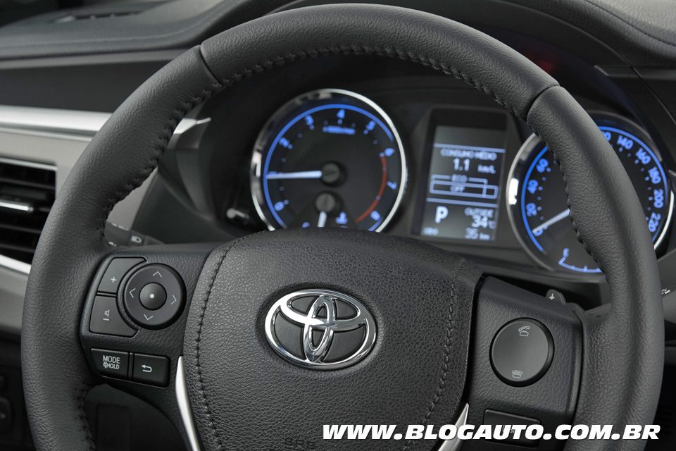 Novo Toyota Corolla 2015