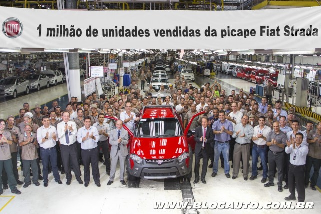 Fiat Strada 1 milhão de unidades