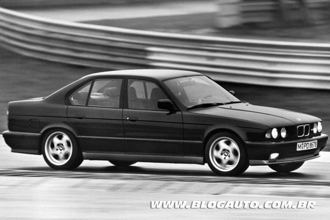 BMW M5 30 Anos - BMW M5 E34