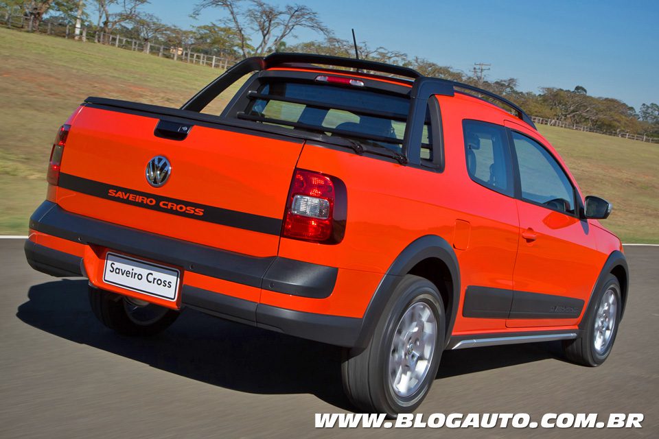 Volkswagen Saveiro Cross Cabine Dupla 2015