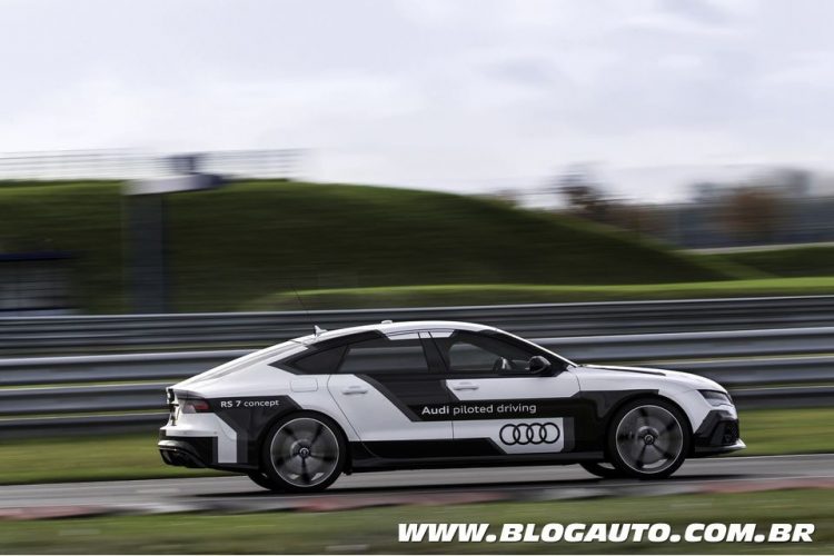 Audi RS7 conceito autopilotado