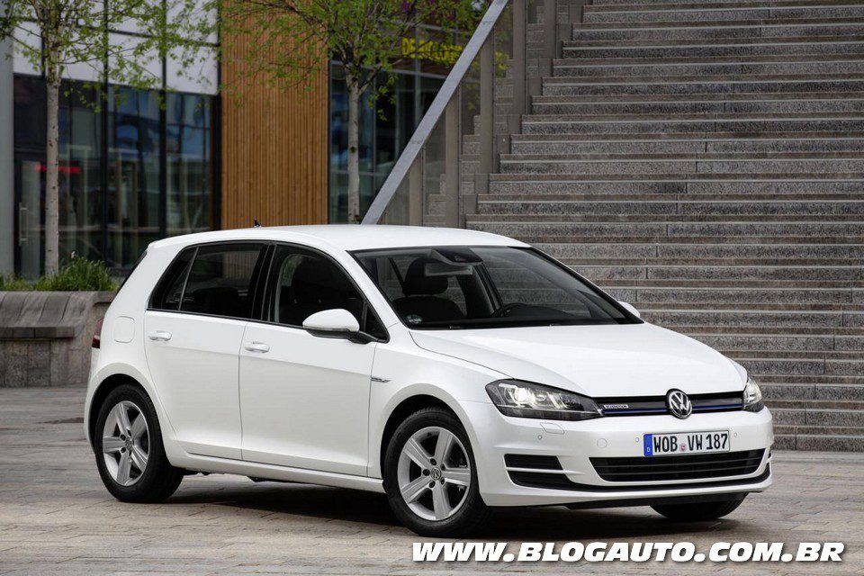 Volkswagen Golf BlueMotion usa motor 1.0 turbo