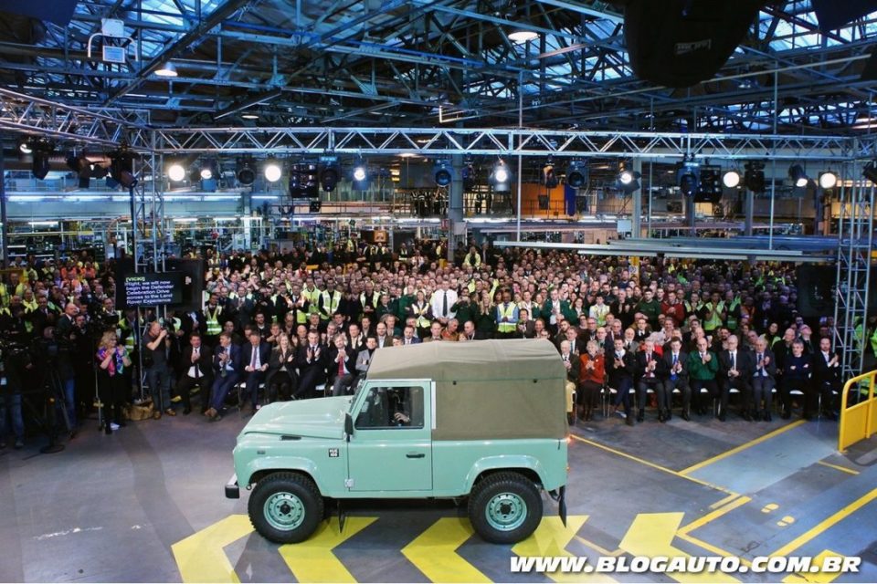 Último exemplar do Land Rover Defender na fábrica de Solihull