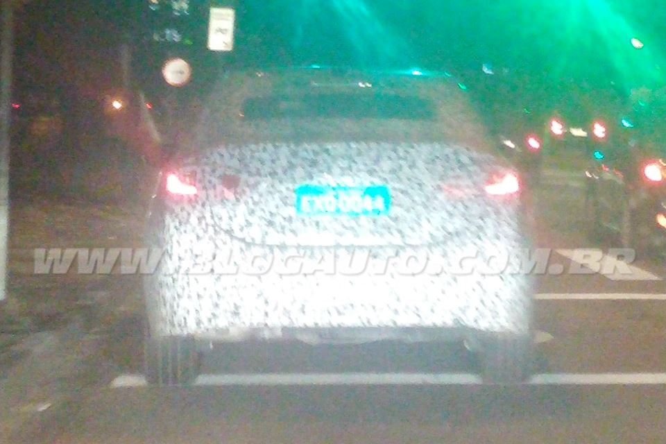 Flagra Chevrolet Cruze 2017