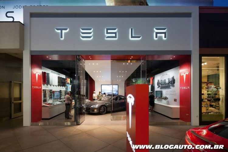 Concessionária da Tesla nos EUA