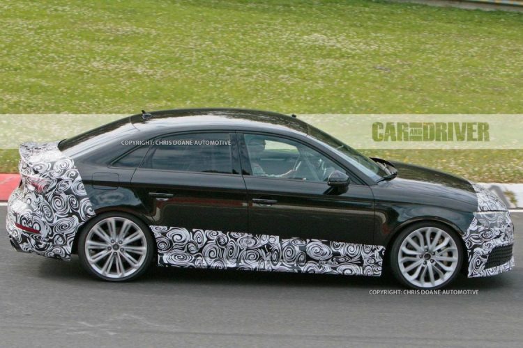Flagra do novo Audi RS3 Sedan
