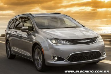 Chrysler Pacifica 2017