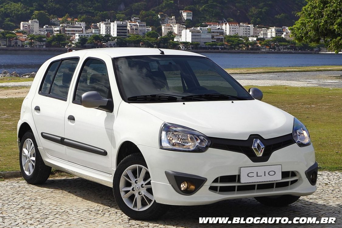 Renault Clio tem vendas encerradas no Brasil