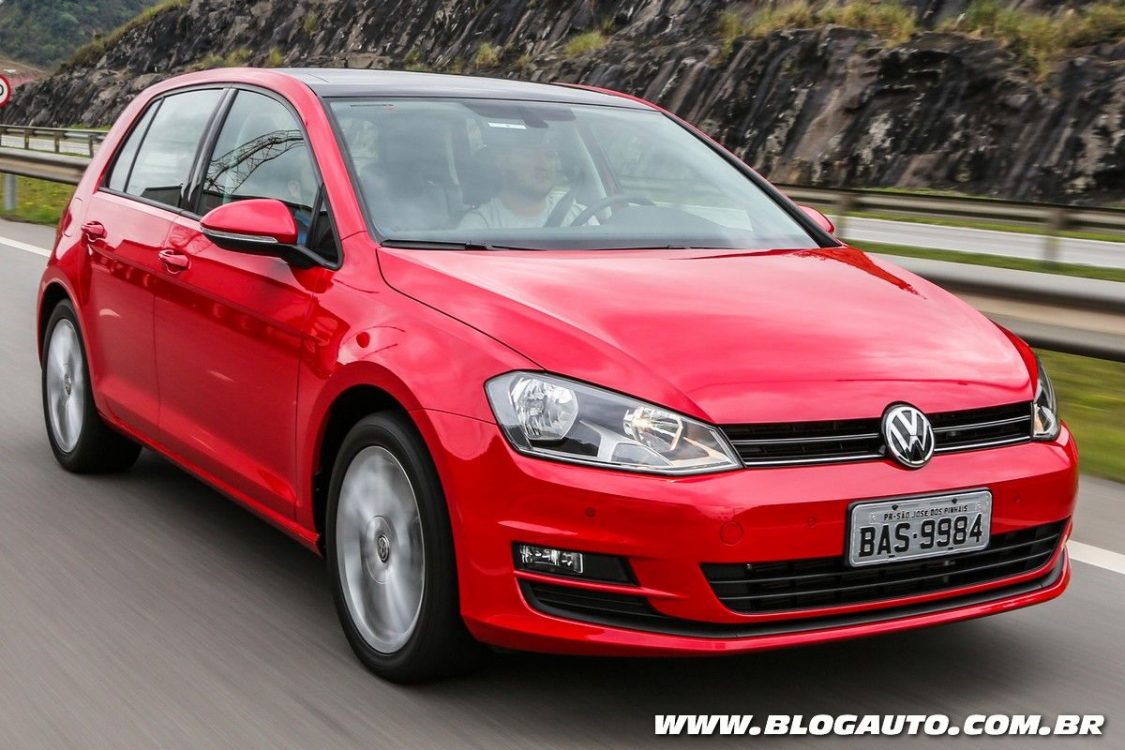 Volkswagen deixa de vender Golf 1.6, CC e Fusca no Brasil