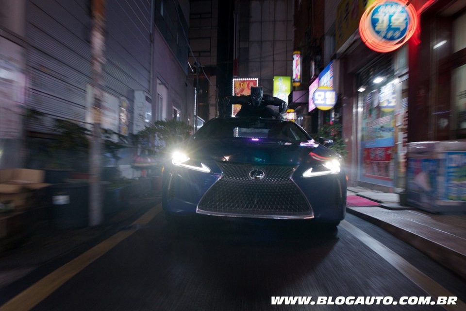 Lexus LC 500 no filme Pantera Negra