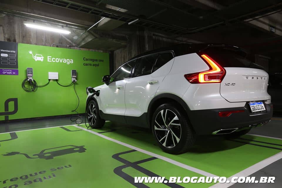Volvo terá 250 eletropostos em estacionamentos da Estapar