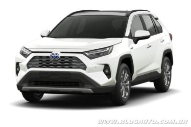 Toyota RAV4 2022 chega com novidades por R$ 301.140
