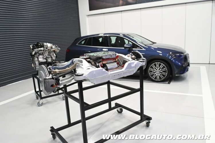Mercedes-Benz novo Centro de Treinamento de carros e vans